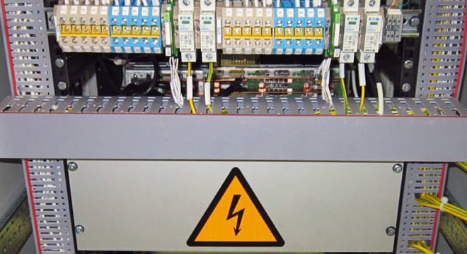 ЭБ 1257.8 Подготовка и проверка знаний электротехнического и электротехнологического персонала организаций, осуществляющего эксплуатацию электроустановок потребителей (III группа по электробезопасности до и выше 1000 В)